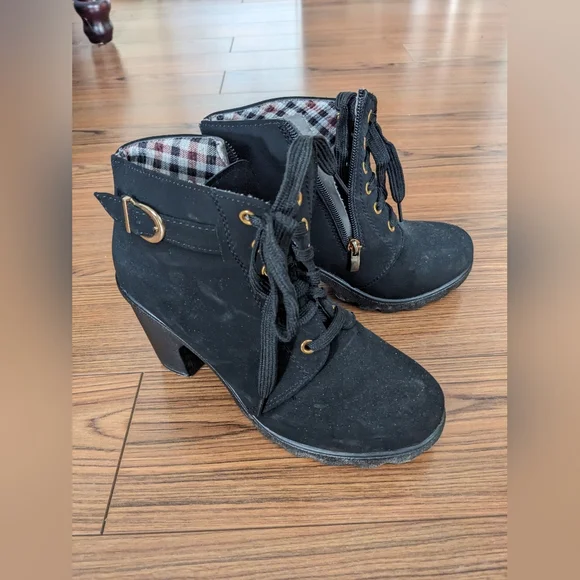 High Heel Booties - Picture 2 of 4